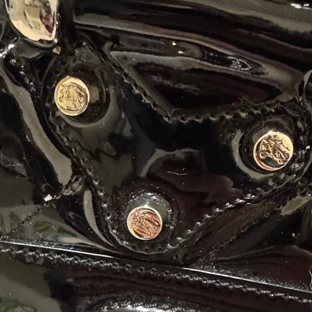 Authentic Burberry Black Patent Bag with Lock & Key (COA included) - - Picture 5 of 16